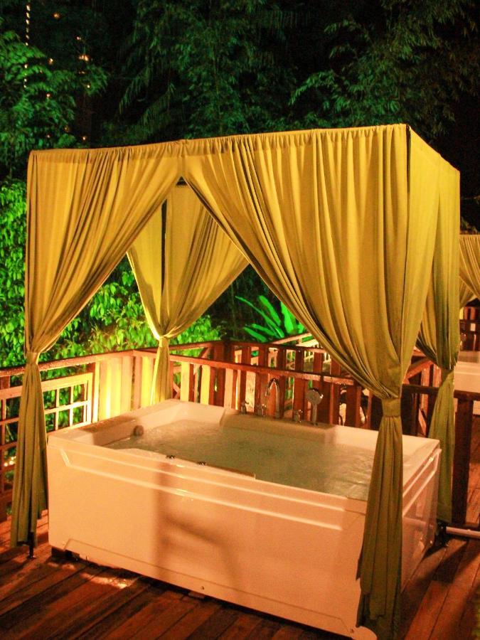 Rustcamps Glamping Resort Genting Highlands Exterior photo