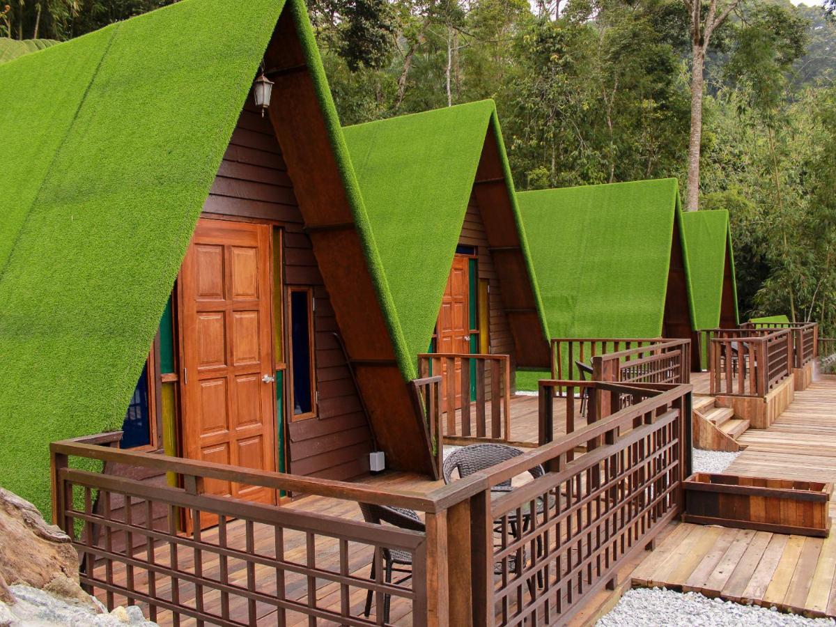 Rustcamps Glamping Resort Genting Highlands Exterior photo