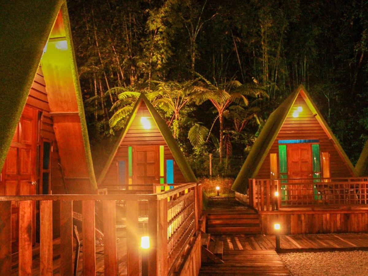 Rustcamps Glamping Resort Genting Highlands Exterior photo